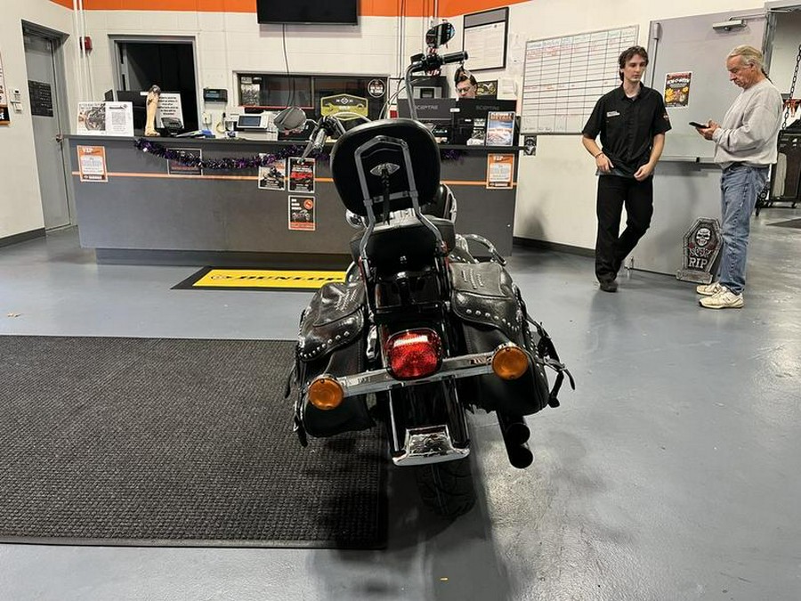 2011 Harley-Davidson® FLSTC - Heritage Softail® Classic