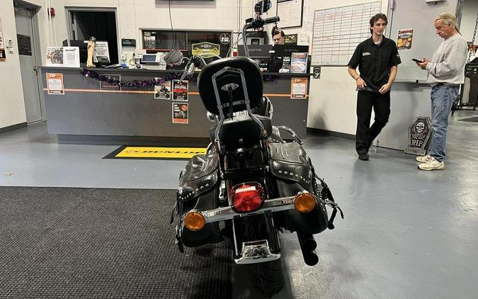 2011 Harley-Davidson® FLSTC - Heritage Softail® Classic