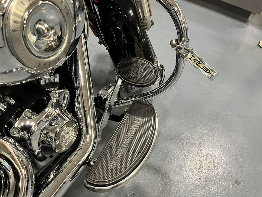 2011 Harley-Davidson® FLSTC - Heritage Softail® Classic