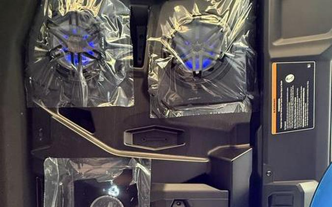 2026 Can-Am® Defender MAX LONE STAR CAB HD11