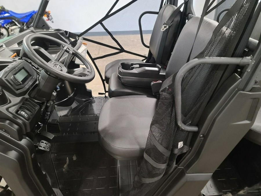 2026 Can-Am Defender MAX HD7