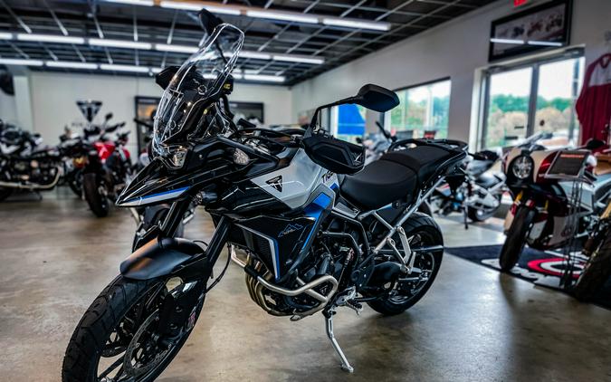 2026 TRIUMPH TIGER 900 ALPINE EDITION