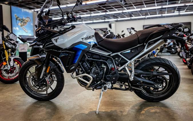 2026 TRIUMPH TIGER 900 ALPINE EDITION