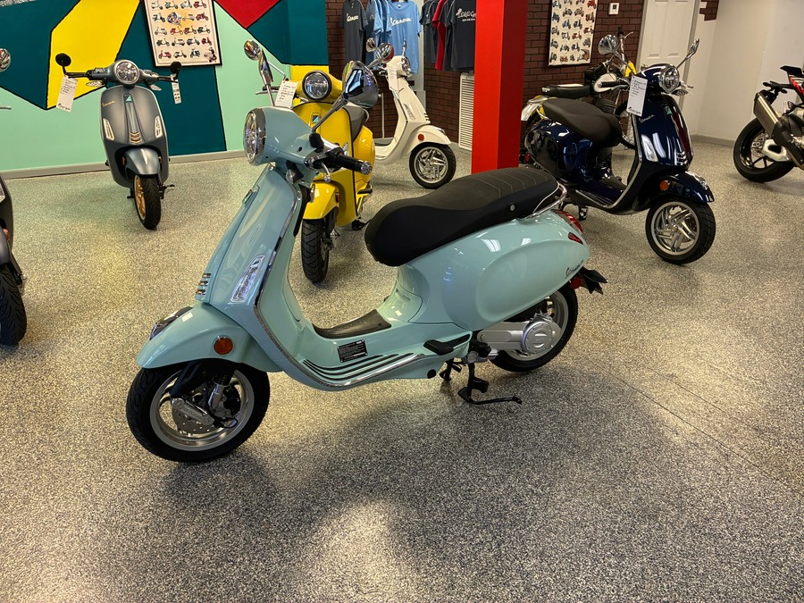 2027 Vespa Primavera 50
