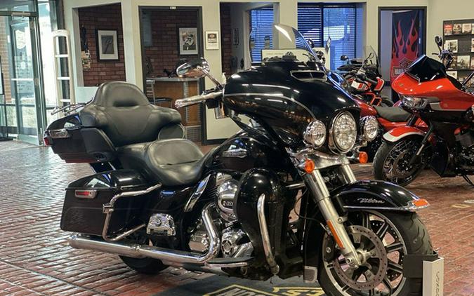 2015 Harley-Davidson FLHTCU - Electra Glide Ultra Classic