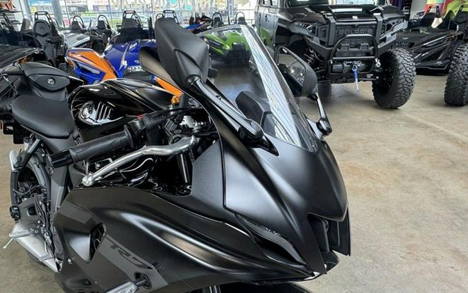 2025 Yamaha YZF-R7 R7