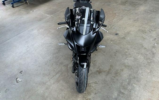 2025 Yamaha YZF-R7 R7