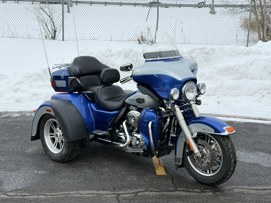 2010 Harley-Davidson® FLHTCUTG - Tri Glide® Ultra Classic®
