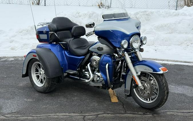 2010 Harley-Davidson® FLHTCUTG - Tri Glide® Ultra Classic®