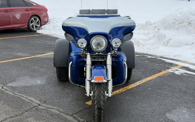 2010 Harley-Davidson® FLHTCUTG - Tri Glide® Ultra Classic®