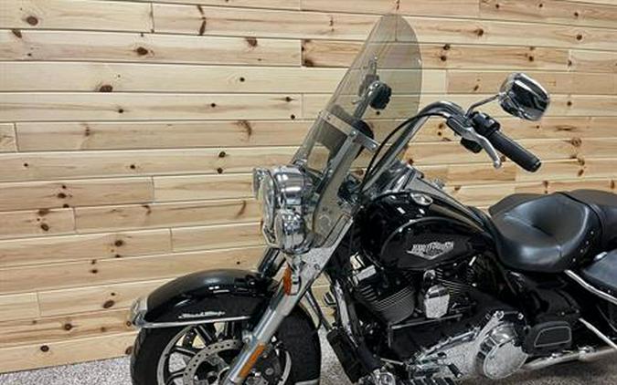2015 Harley-Davidson Road King®