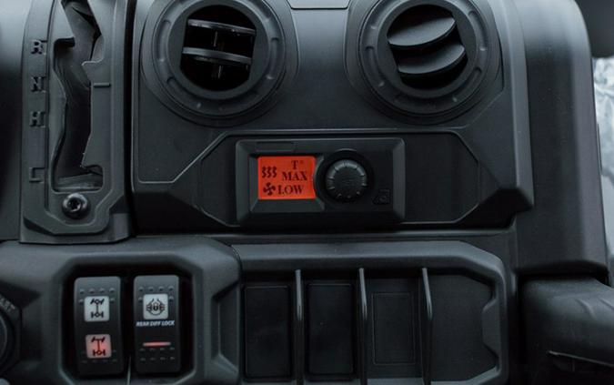 2026 Can-Am Defender MAX DPS CAB HD10