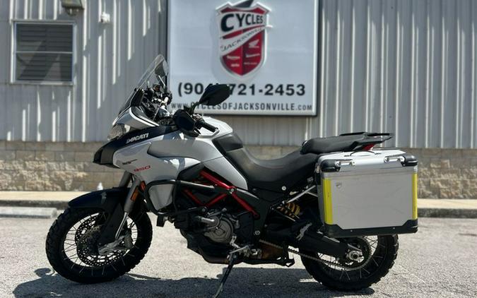 2019 Ducati Multistrada 950 S Spoked Wheels Glossy Grey