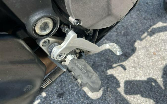 2019 Ducati Multistrada 950 S Spoked Wheels Glossy Grey