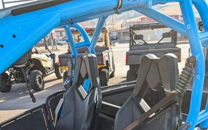 2019 Can-Am Commander XT 1000R Carbon Black & Octane Blue