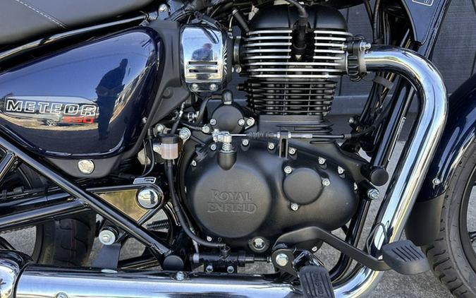 2023 Royal Enfield Meteor 350 Stellar Blue