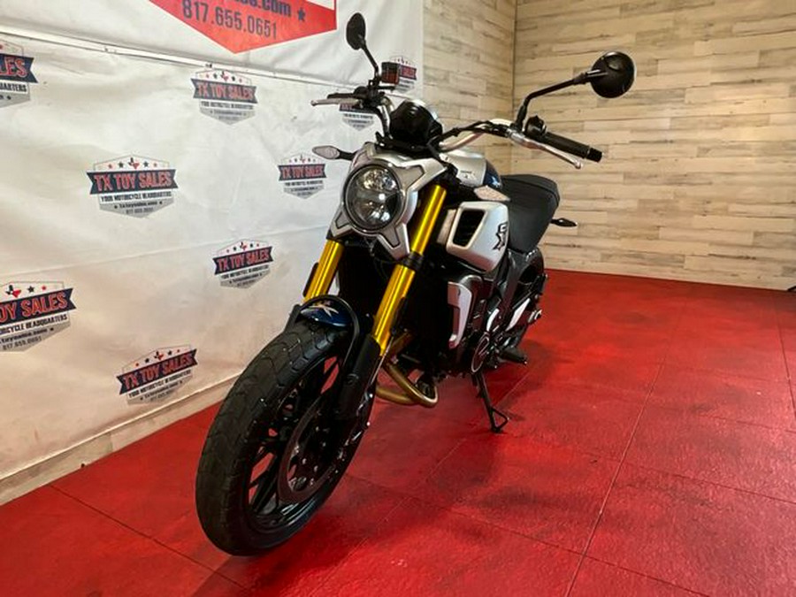 2022 CFMOTO 700