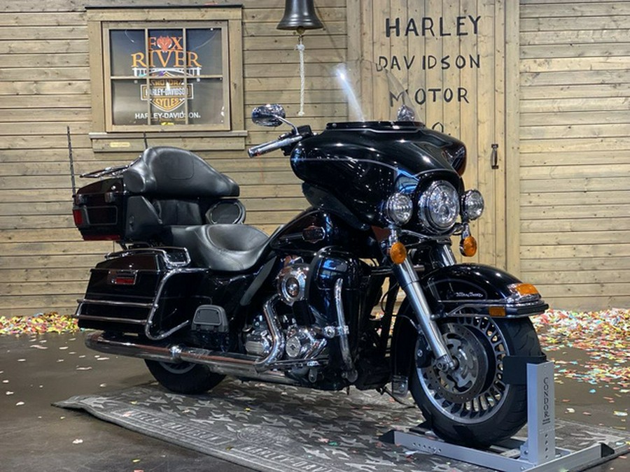 2012 Harley-Davidson FLHTCU - Electra Glide Ultra Classic