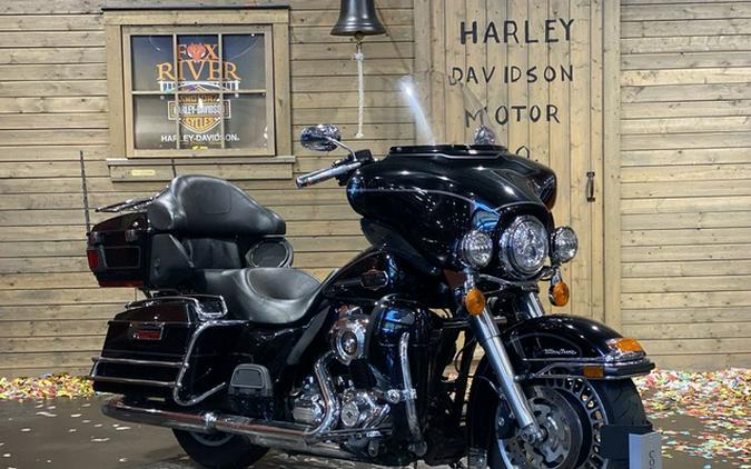 2012 Harley-Davidson FLHTCU - Electra Glide Ultra Classic