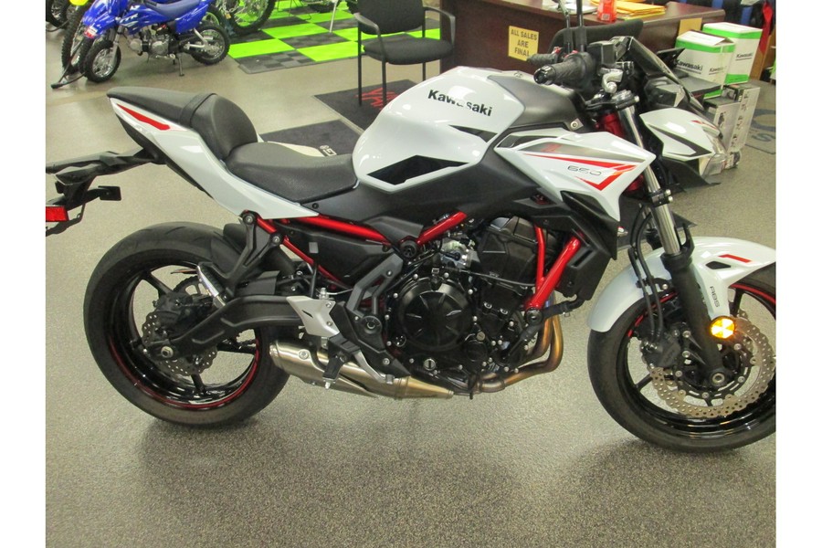 2022 Kawasaki ER 650 KNF