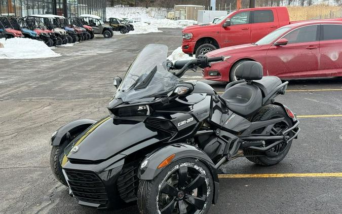 2018 Can-Am® Spyder® F3-S 6-speed manual with reverse (SM6)