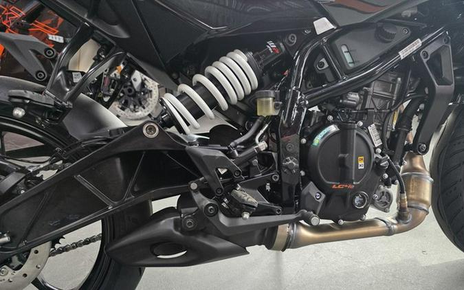 2026 KTM Duke 250