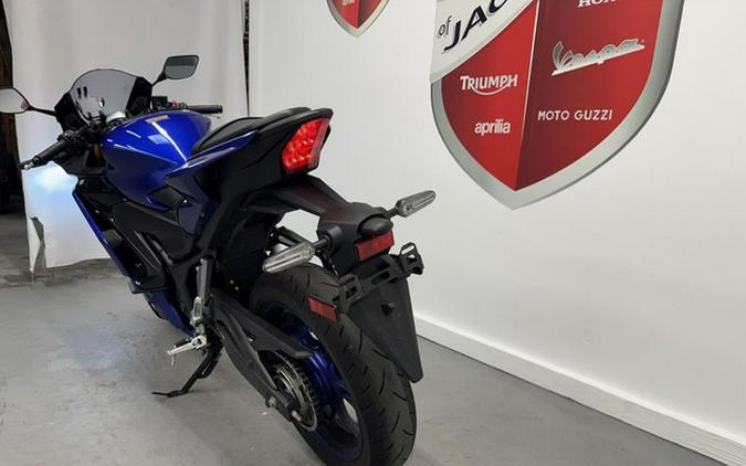 2025 Yamaha YZF R3