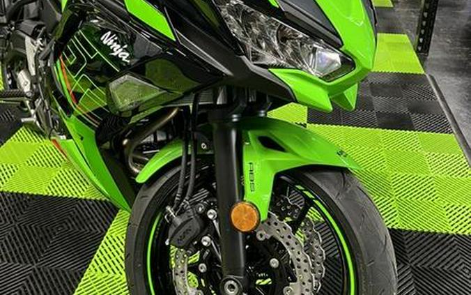 2024 Kawasaki Ninja® 650 KRT Edition ABS