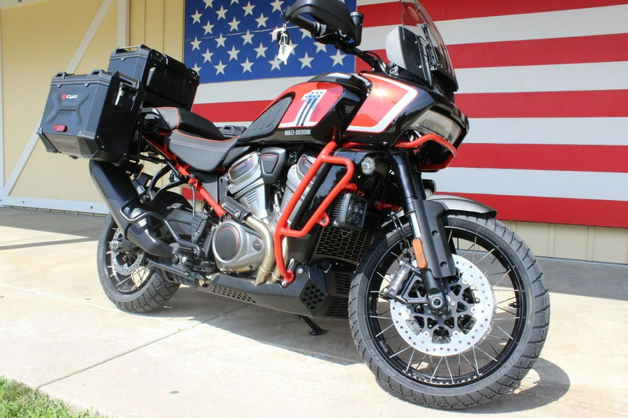 2024 Harley-Davidson® RA1250SE - CVO™ Pan America®