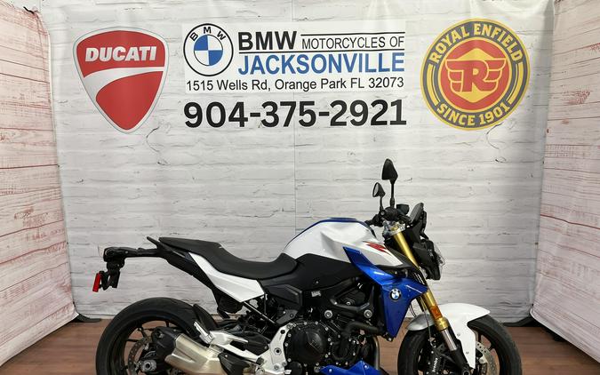 2022 BMW F 900 R