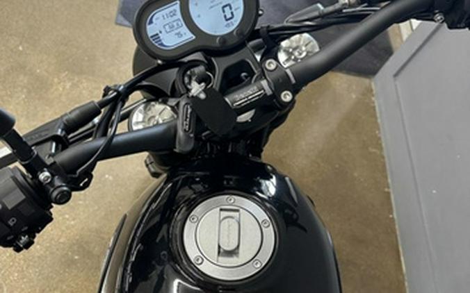 2021 Benelli Leoncino 500