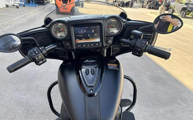 2018 Indian Motorcycle® Chieftain® Dark Horse® ABS Thunder Black Smoke