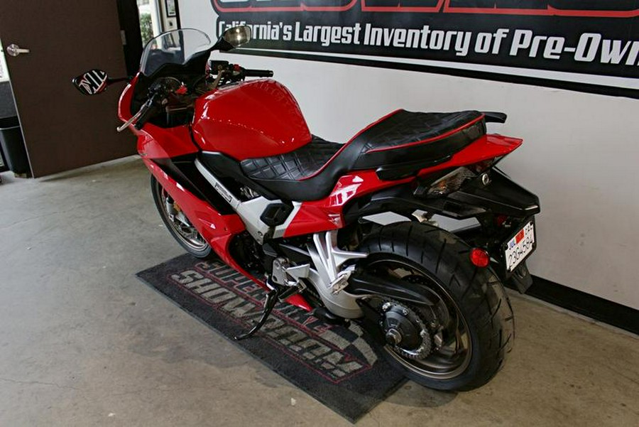 2014 Honda® Interceptor DLX