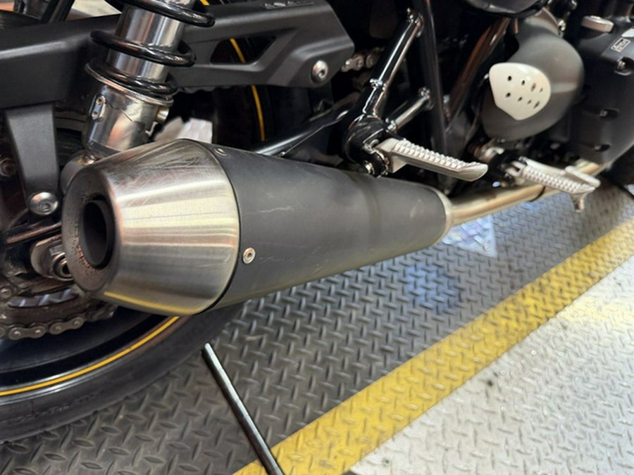 2017 Triumph Street Cup