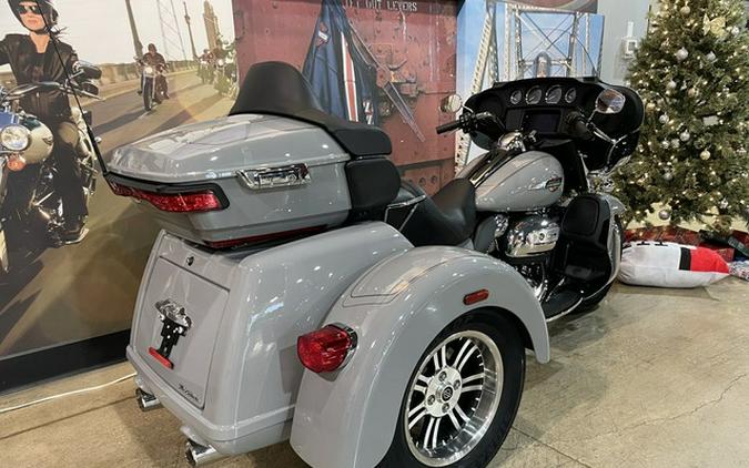 2024 Harley-Davidson Trike FLHTCUTG - Tri Glide Ultra