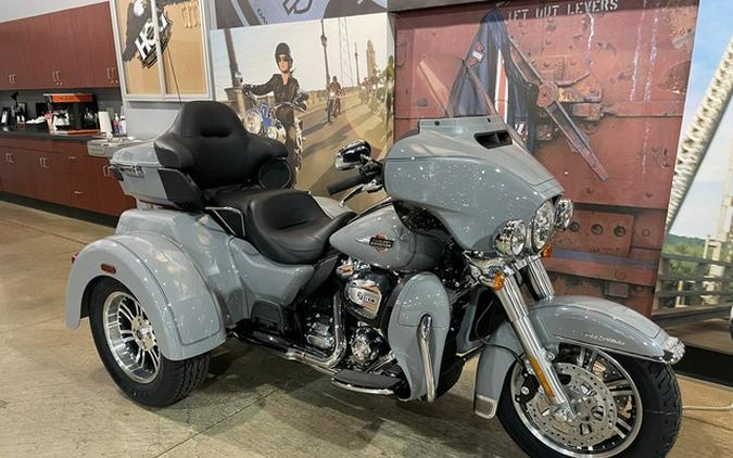 2024 Harley-Davidson Trike FLHTCUTG - Tri Glide Ultra