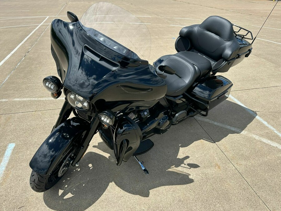 2024 Harley-Davidson Ultra Limited Vivid Black