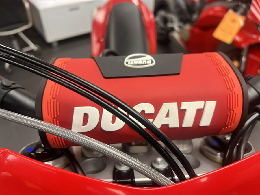 2026 Ducati Desmo450 MX 450