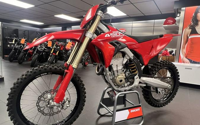 2026 Ducati Desmo450 MX 450