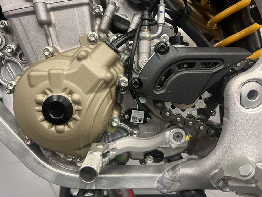 2026 Ducati Desmo450 MX 450