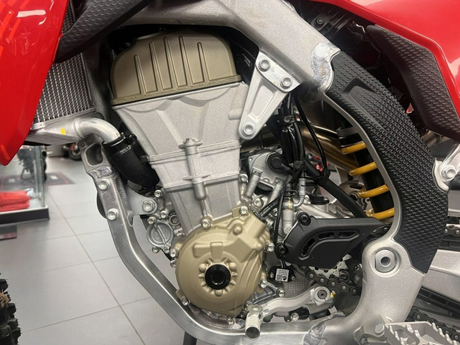 2026 Ducati Desmo450 MX 450