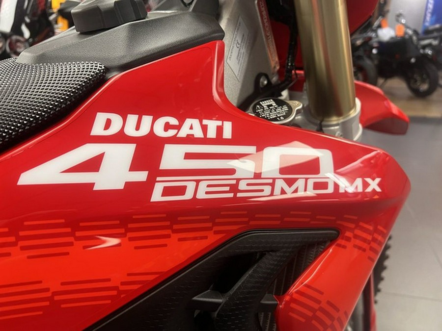 2026 Ducati Desmo450 MX 450