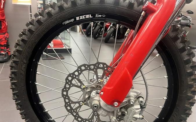 2026 Ducati Desmo450 MX 450