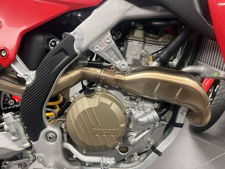 2026 Ducati Desmo450 MX 450