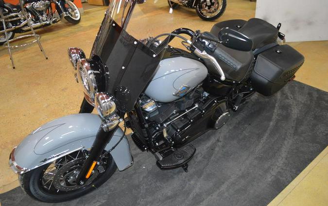2026 Harley-Davidson® FLHC - Heritage Classic