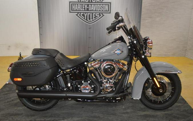 2026 Harley-Davidson® FLHC - Heritage Classic