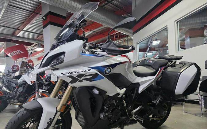 2025 BMW S 1000 XR Light White / M Motorsport 1000 RR Light WhiteM Motorsport