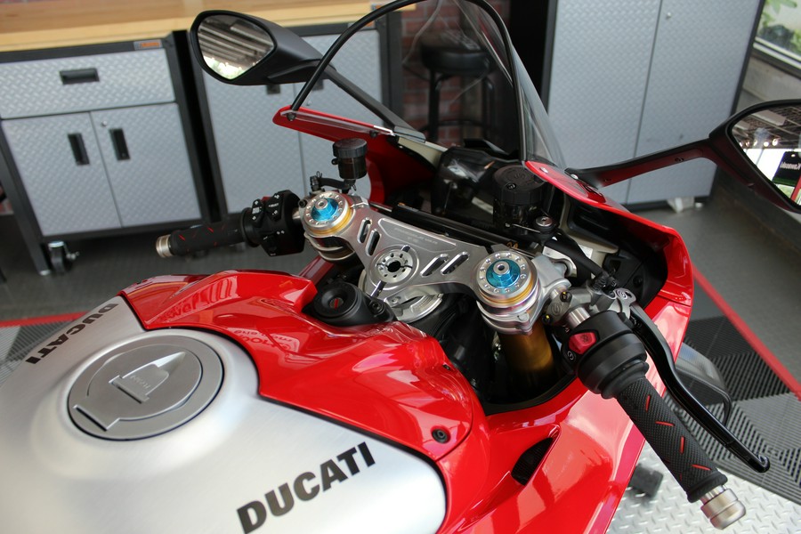 2024 Ducati Panigale V4 R