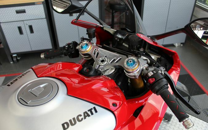 2024 Ducati Panigale V4 R