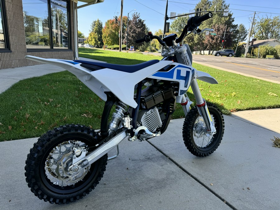 2020 Husqvarna Motorcycles EE 5